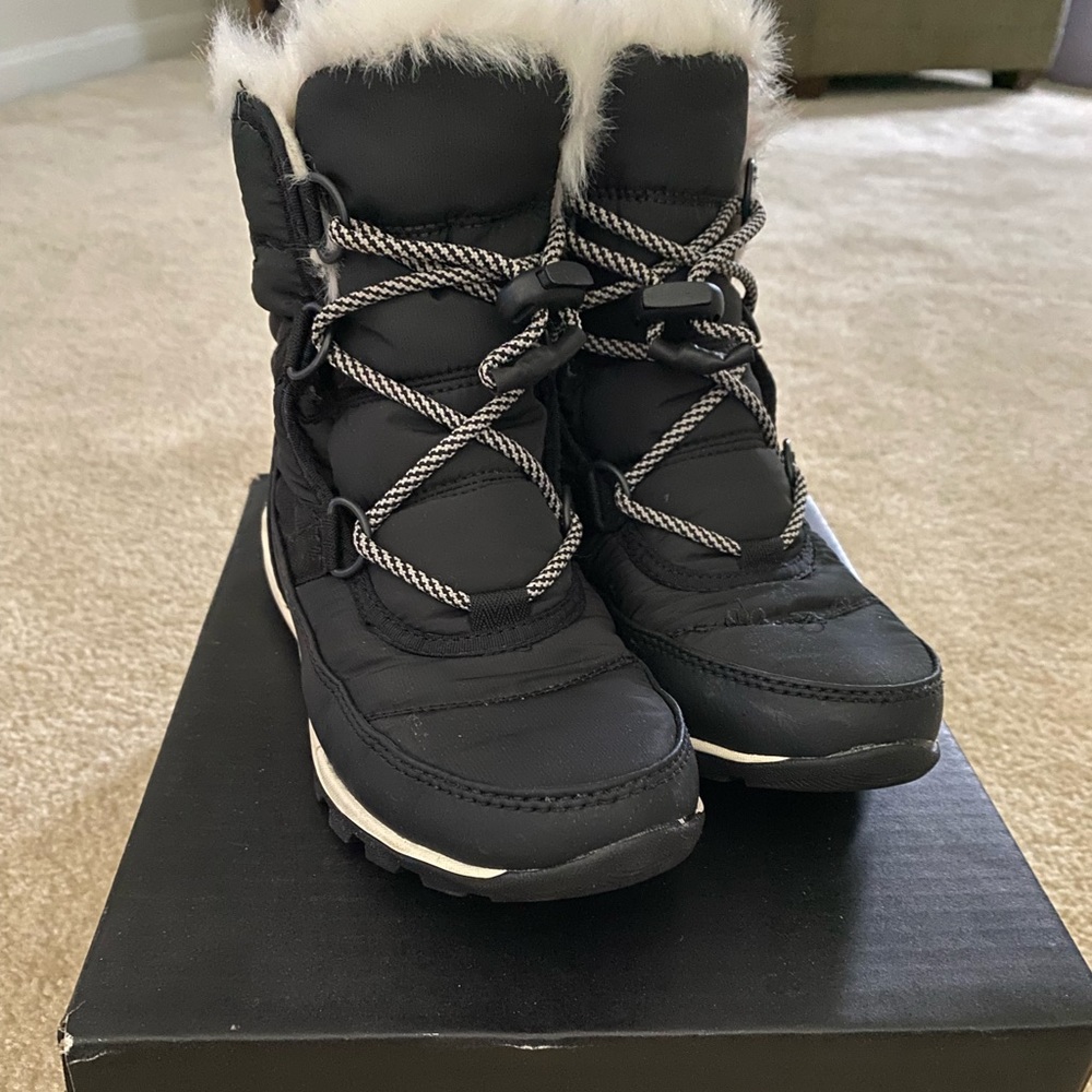 Girls Sorel Whitney short lace boot